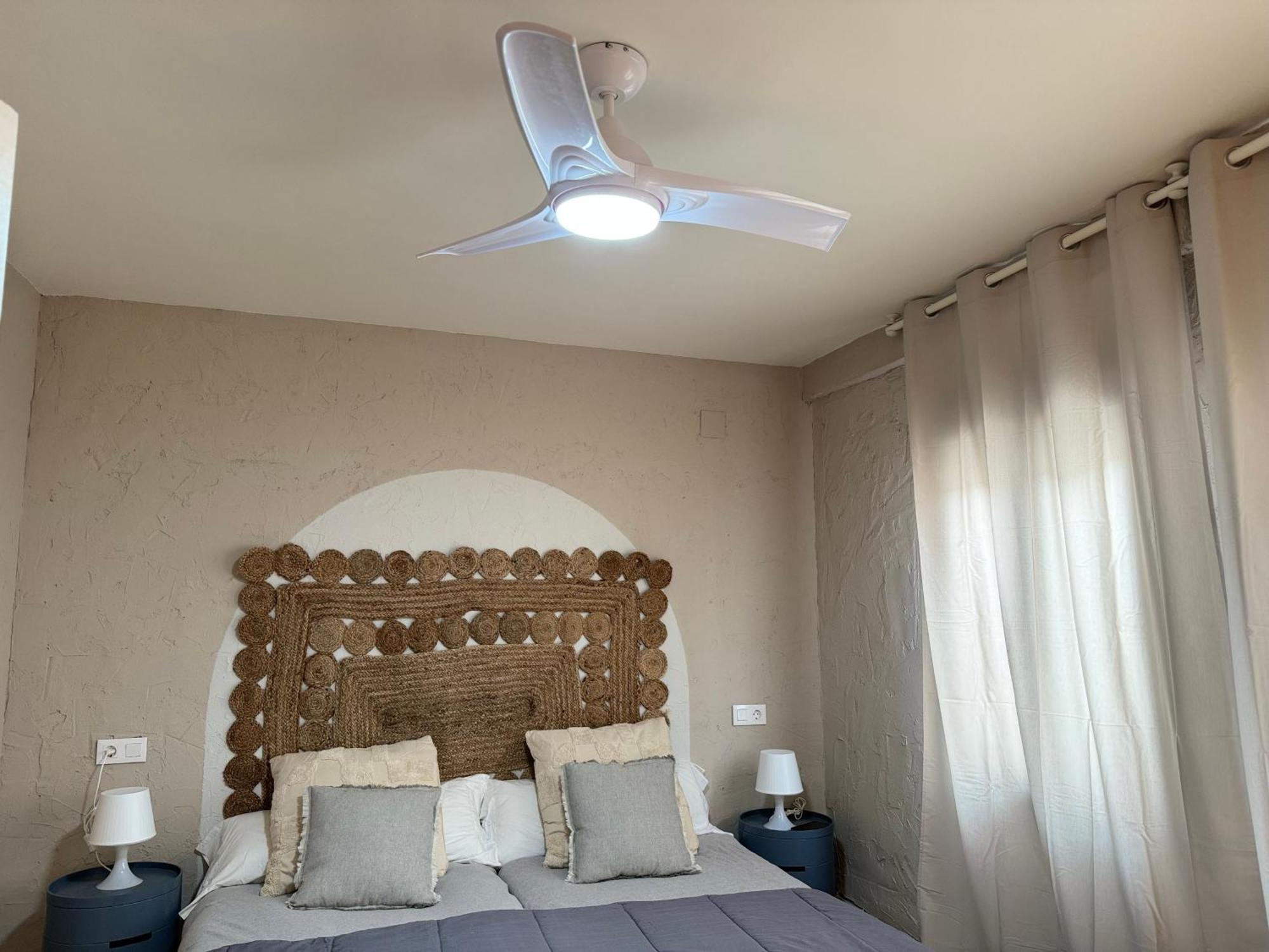 Apartament Vistas Al Mar, Piscina Y Playa Alicante